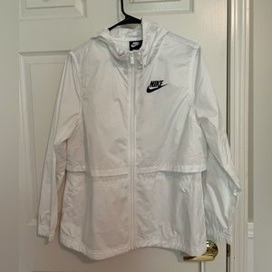 White Nike Windbreaker